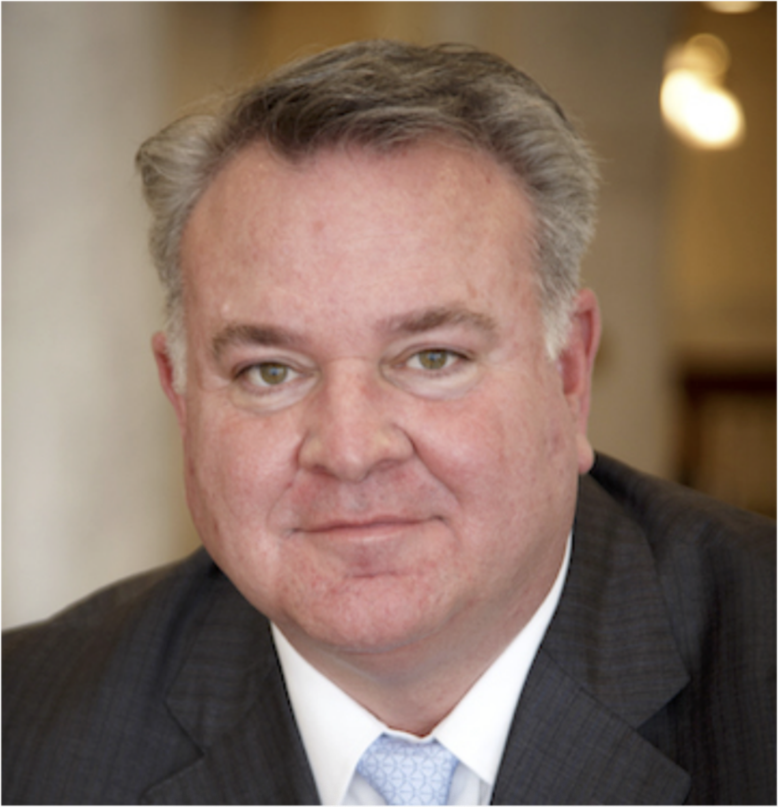 Robert Jones Headshot
